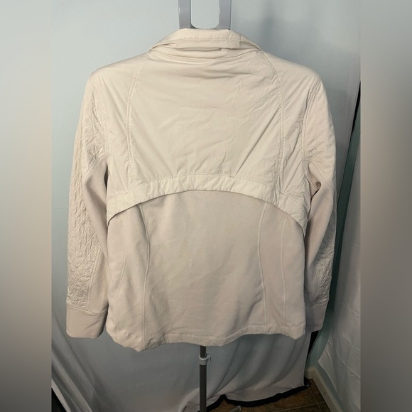 Athleta cold front hybrid Cream Quilted Jacket | size XL - Picture 3 of 11